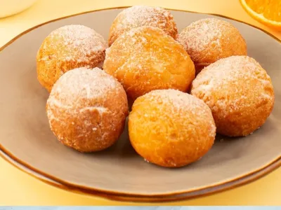 Sem gordura! Bolinho de chuva também pode ser saudável e saboroso