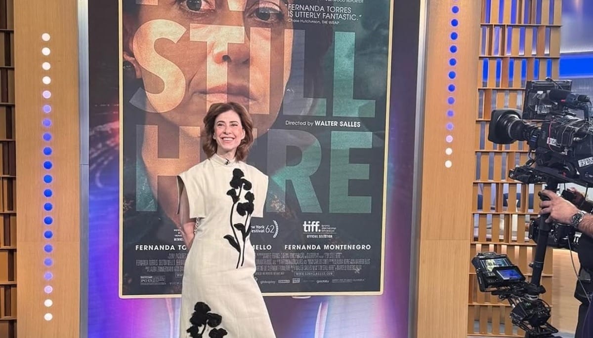 Fernanda Torres mostra bastidores de entrevista ao Good Morning America, nos EUA