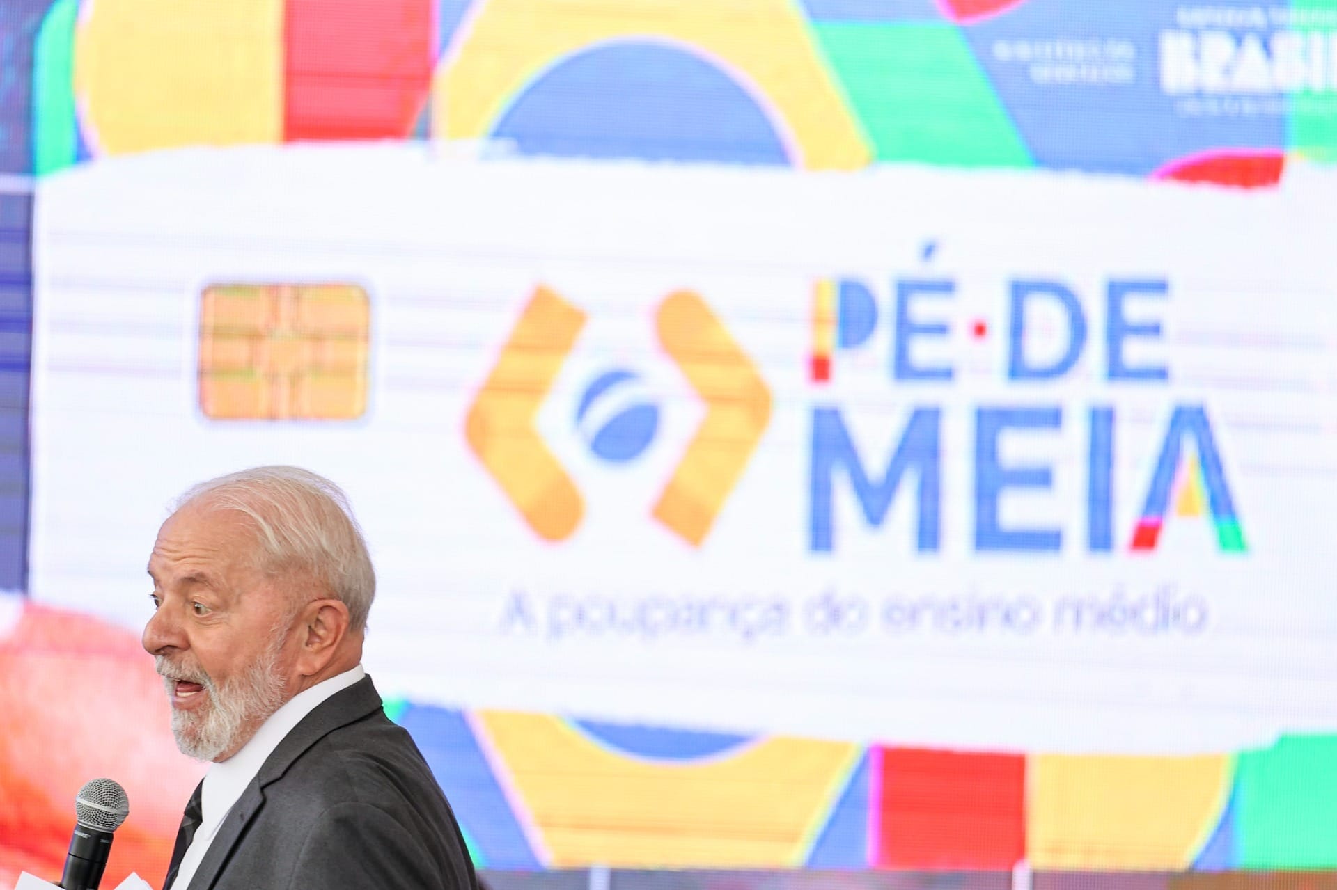 Andreazza: Se o Pé-de-Meia é importante, por que está fora do Orçamento?