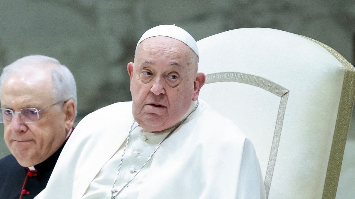 'Continuo meu tratamento com confiança', diz Papa Francisco em mensagem escrita