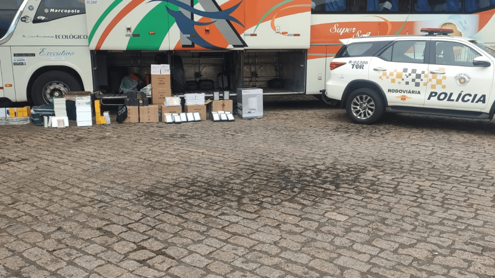 Polícia apreende mercadorias sem nota fiscal avaliadas em R$ 300 mil