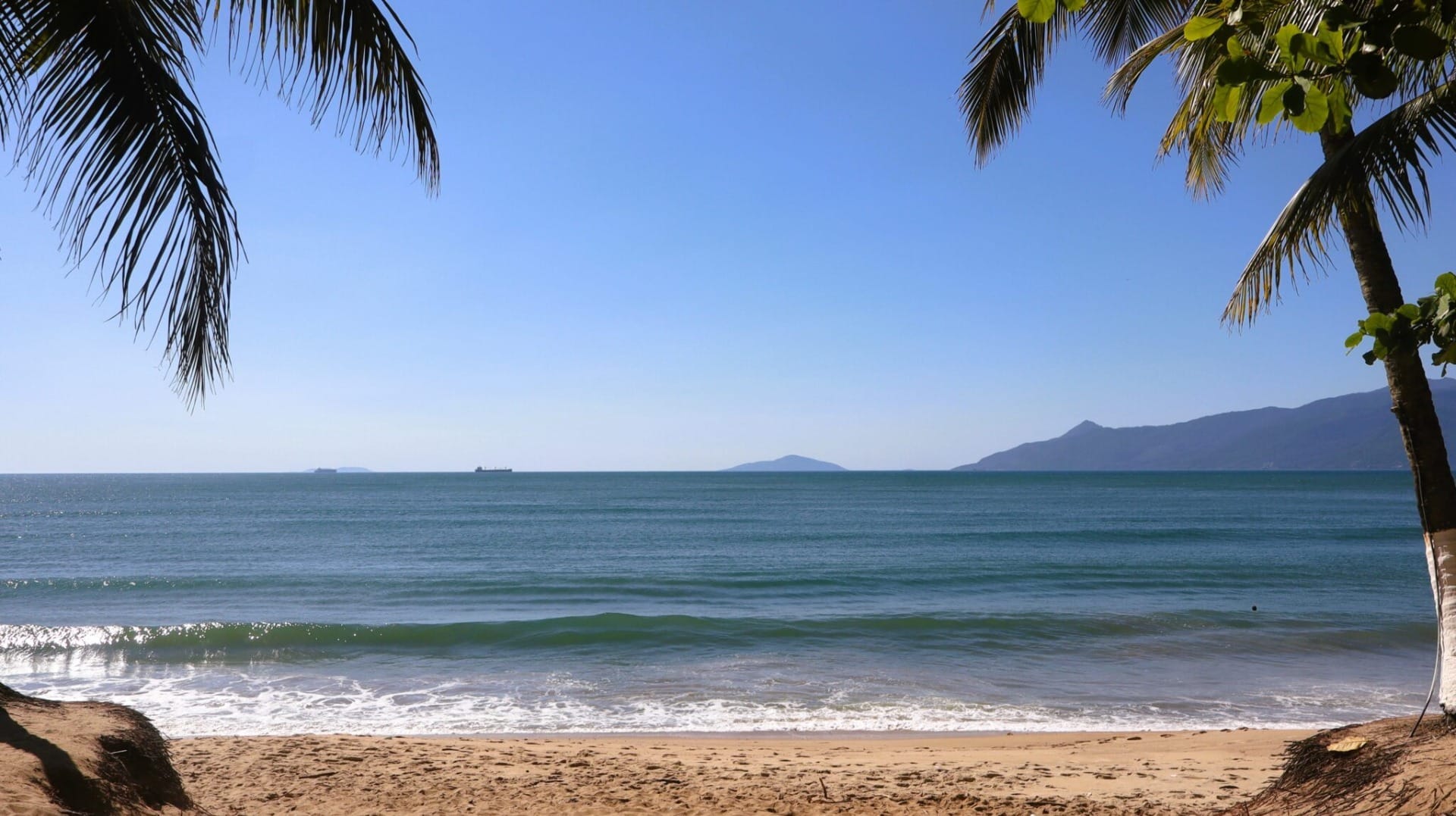 Caraguatatuba tem segunda praia mais bem avaliada do Brasil: descubra qual