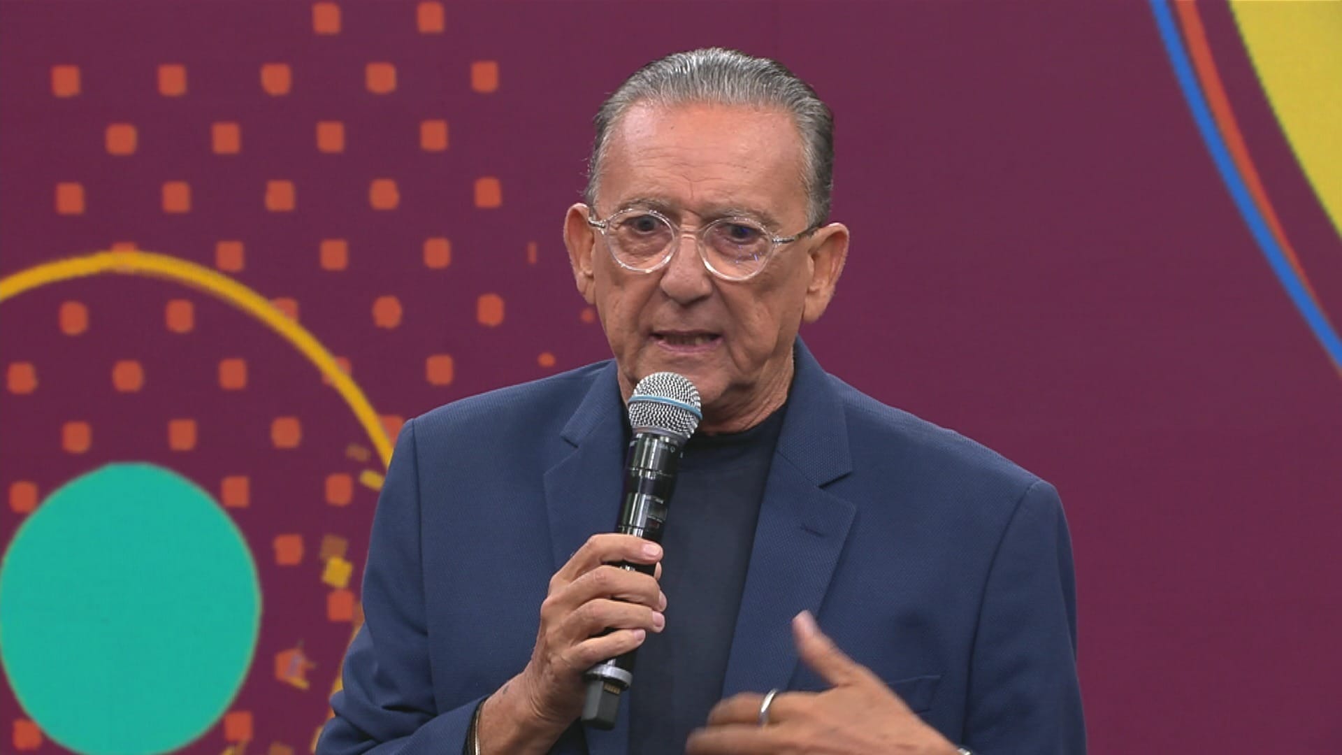 "A Band mudou a minha vida. Estou voltando para casa", diz Galvão Bueno