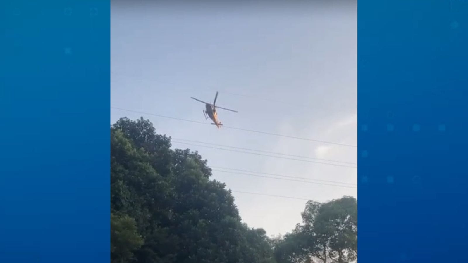 Vídeo: helicóptero da polícia é atingido por tiros e faz pouso forçado em Duque de Caxias (RJ)