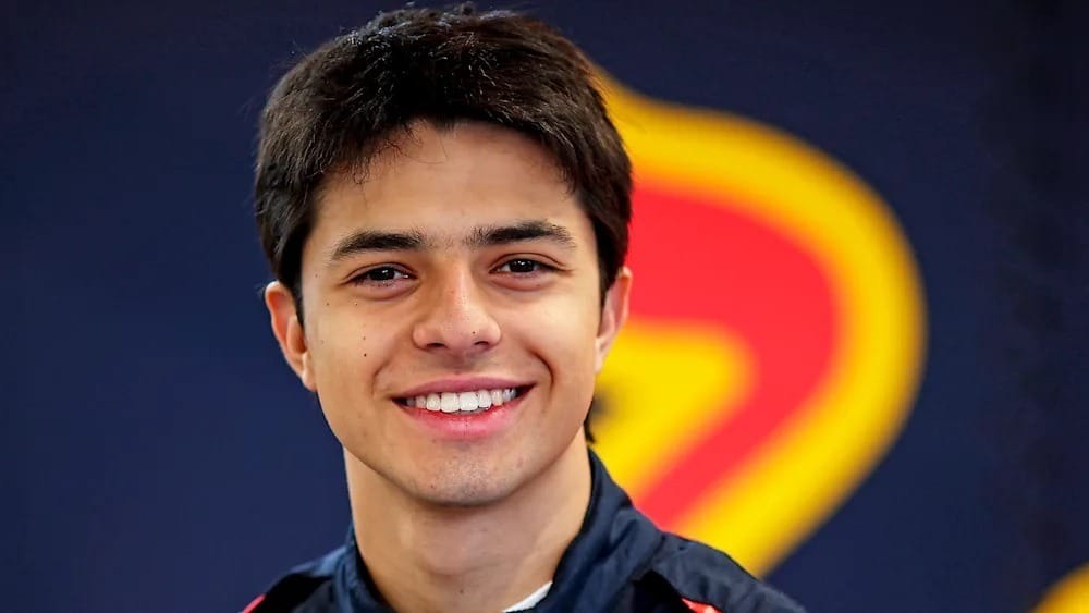 Pepe Martí (Imagem: FIA Fórmula 2/Site oficial)