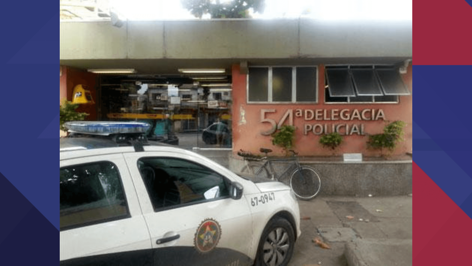Polícia Civil apreende duas motos e drogas durante operação em Belford Roxo