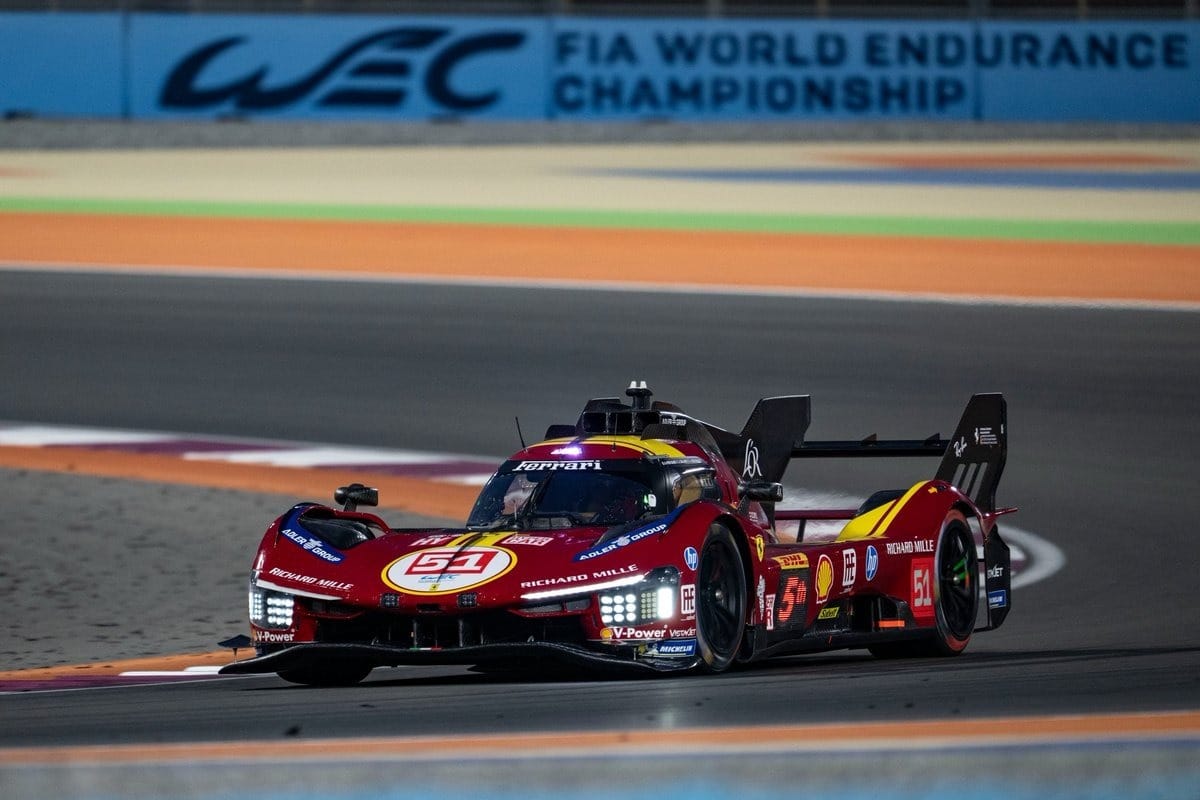 Giovinazzi conquista pole para Ferrari nos 1812 Km do Catar
