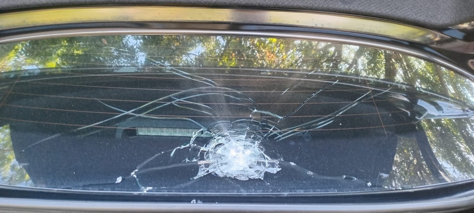 Polícia Civil investiga tentativa de assalto a motorista de aplicativo, na Ilha do Fundão
