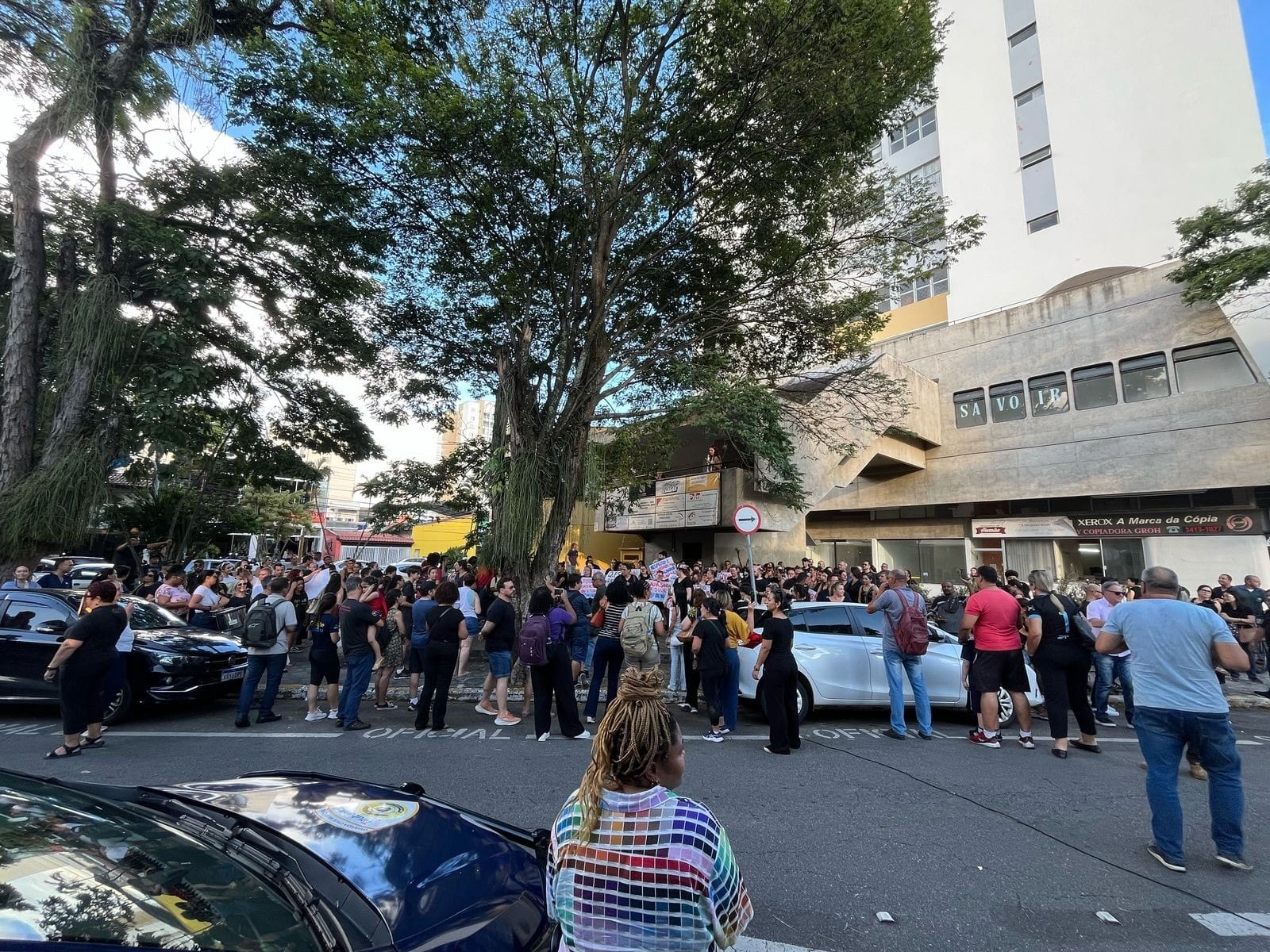 Servidores de Taubaté protestam contra mudanças em adicionais salariais: saiba mais