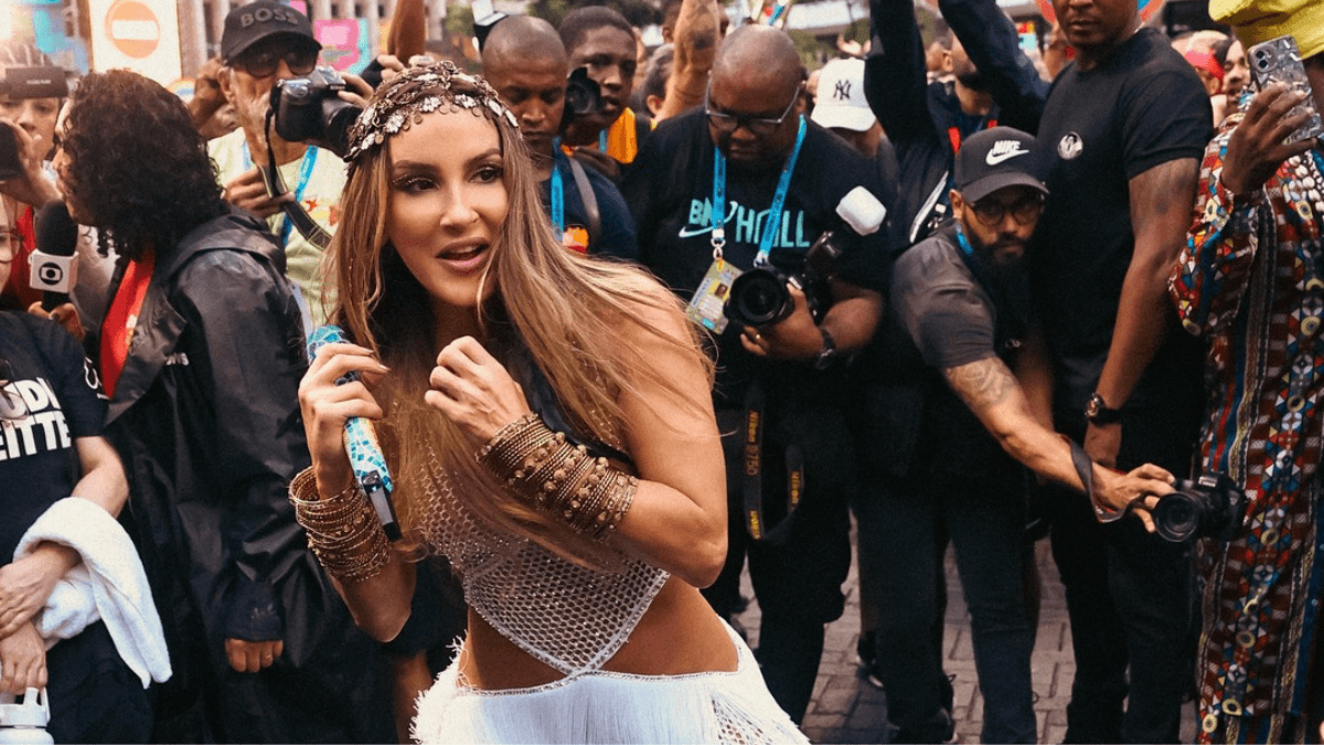 Claudia Leitte é vaiada na abertura do Carnaval de Salvador