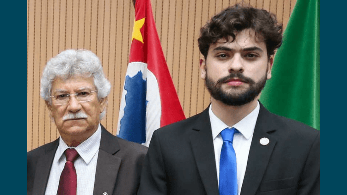 Os vereadores Zé Carlos (à esquerda) e Vini Oliveira (à direita)