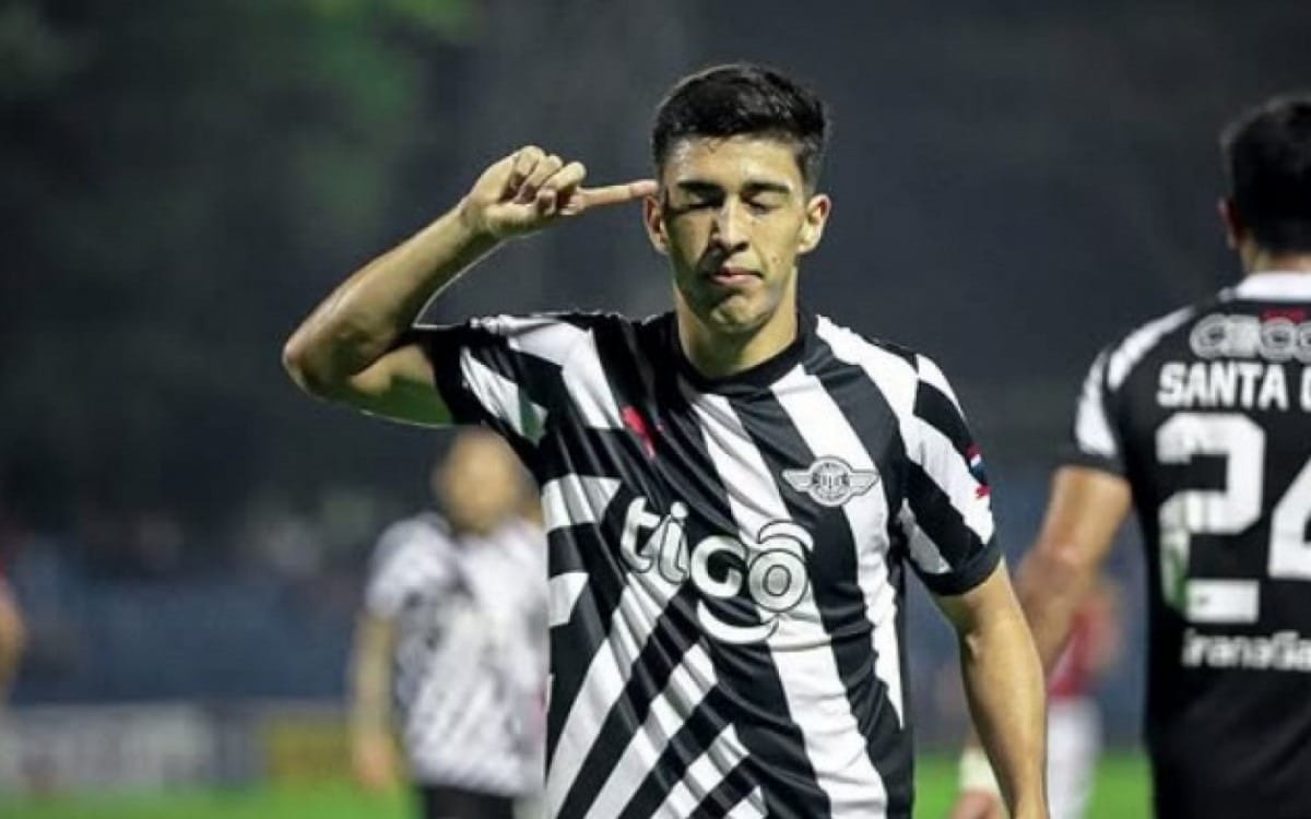 Fluminense anuncia contratação de meia-atacante Rubén Lezcano, ex-Libertad