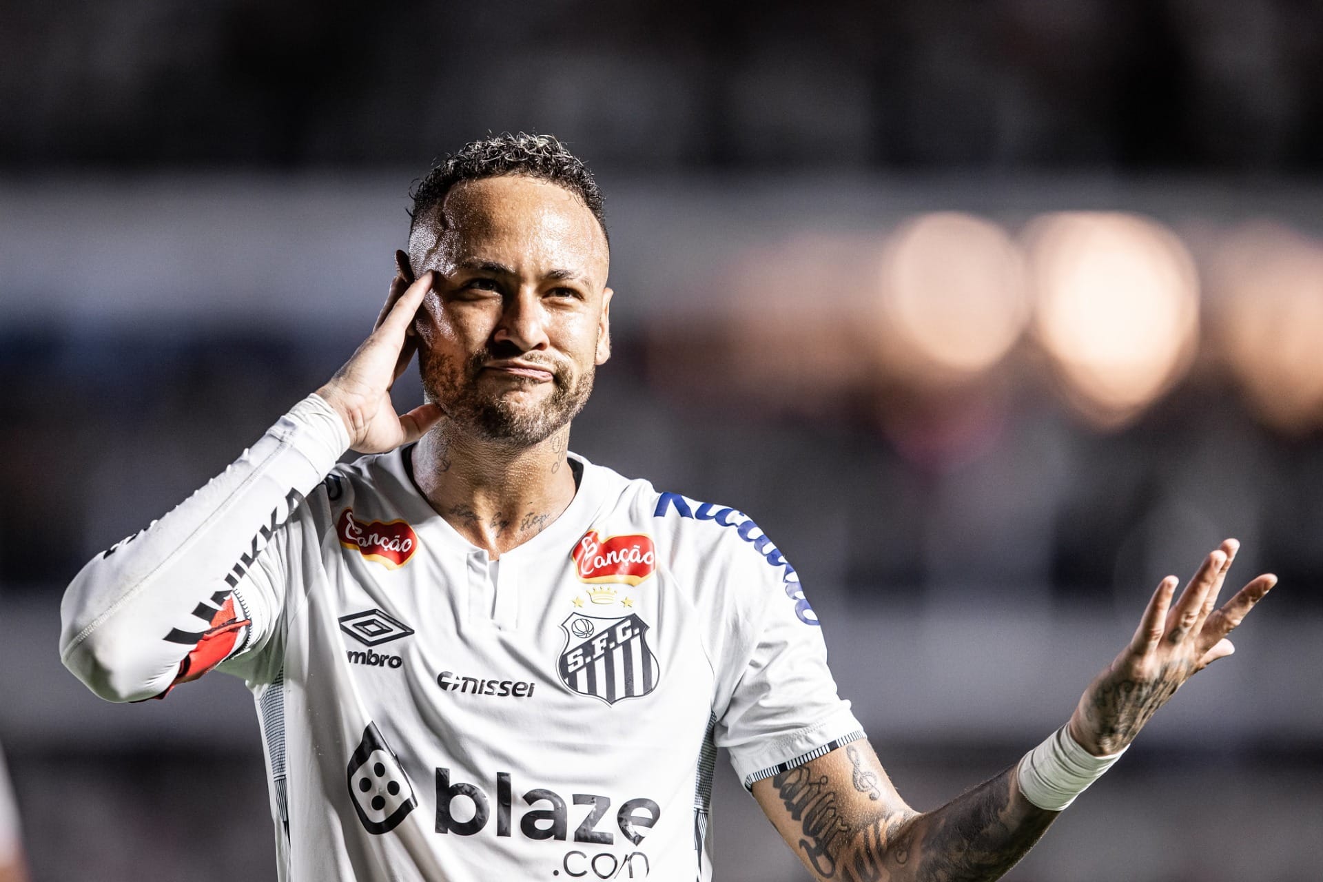 Fora da Seleção, Neymar é mais buscado que atacantes brasileiros em boa fase