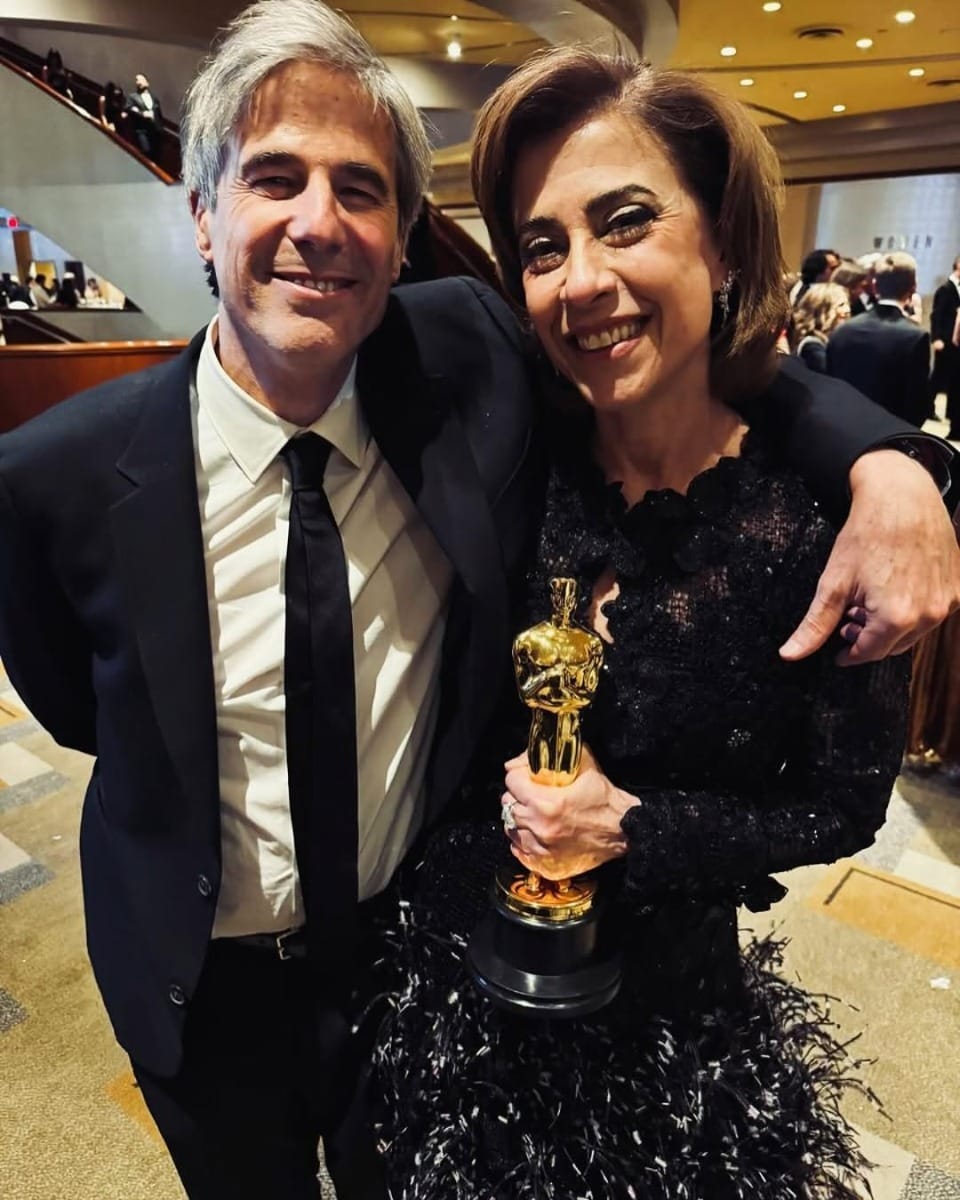 "Ainda estamos aqui comemorando", diz Fernanda Torres após filme vencer Oscar 2025