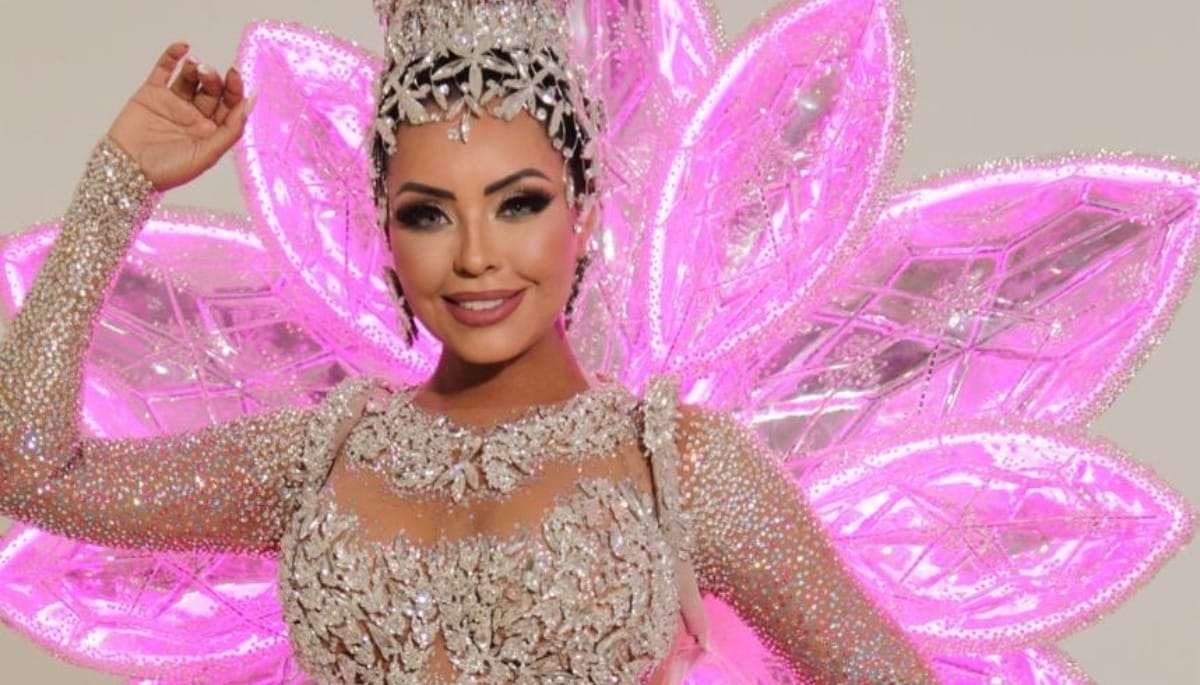 Rainha de bateria celebra título da Rosas de Ouro: "Desacreditaram da gente"