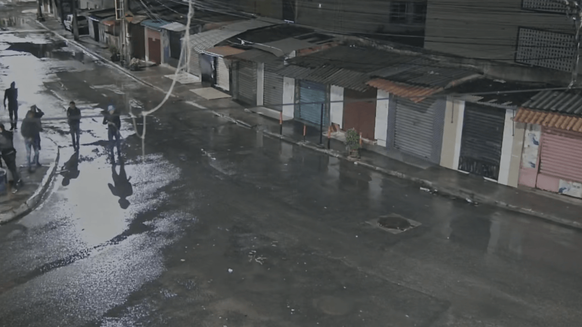Confronto entre PM e suspeitos termina com 12 mortos em Salvador (BA)