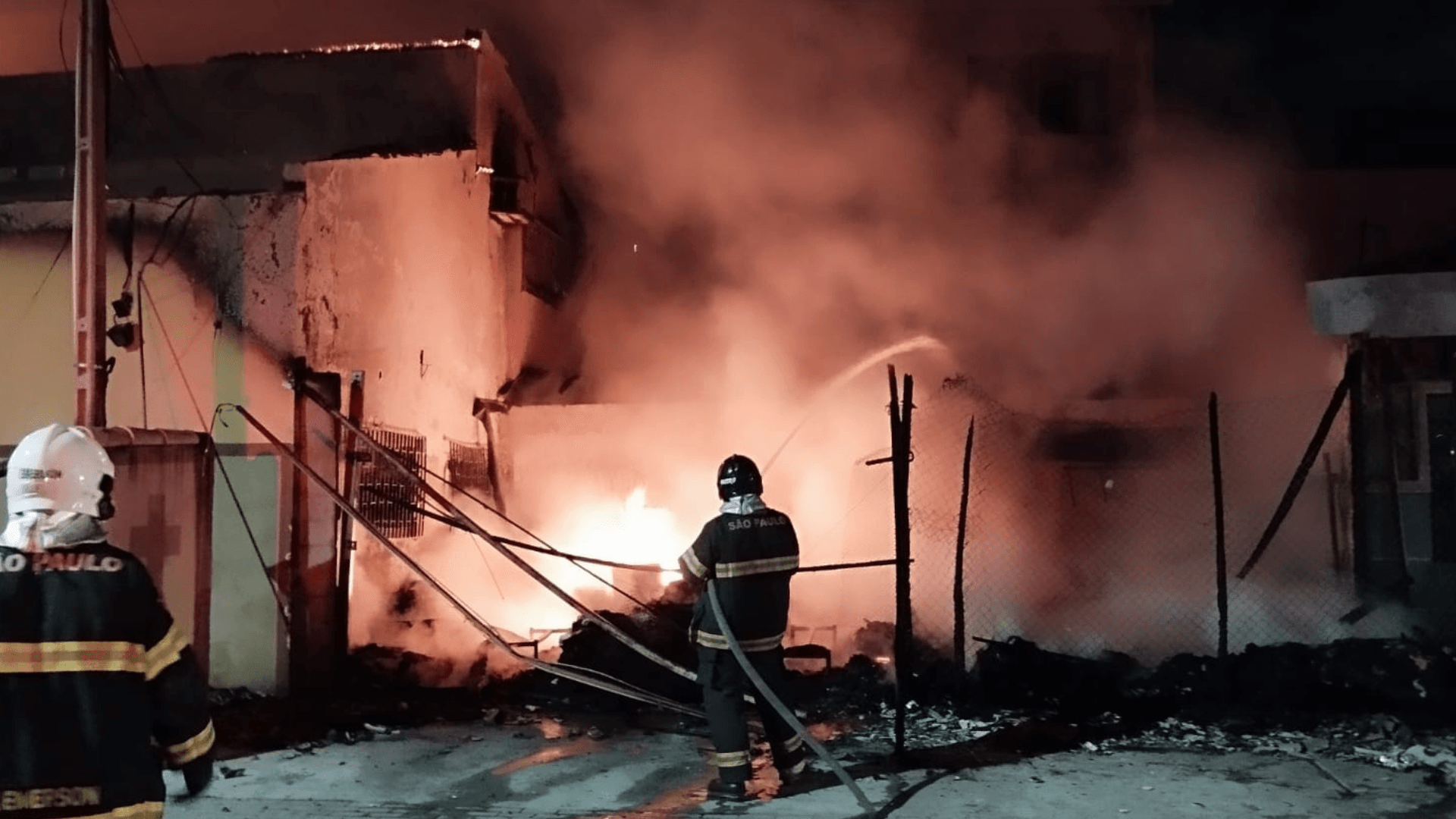 Incêndio criminoso em abrigo para pessoas vulneráveis deixa 4 mortos em São José dos Campos