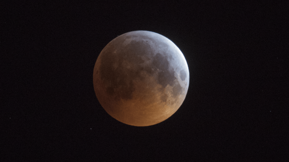 Faxina na rotina! Saiba como o Eclipse Lunar Total de março vai afetar a sua vida