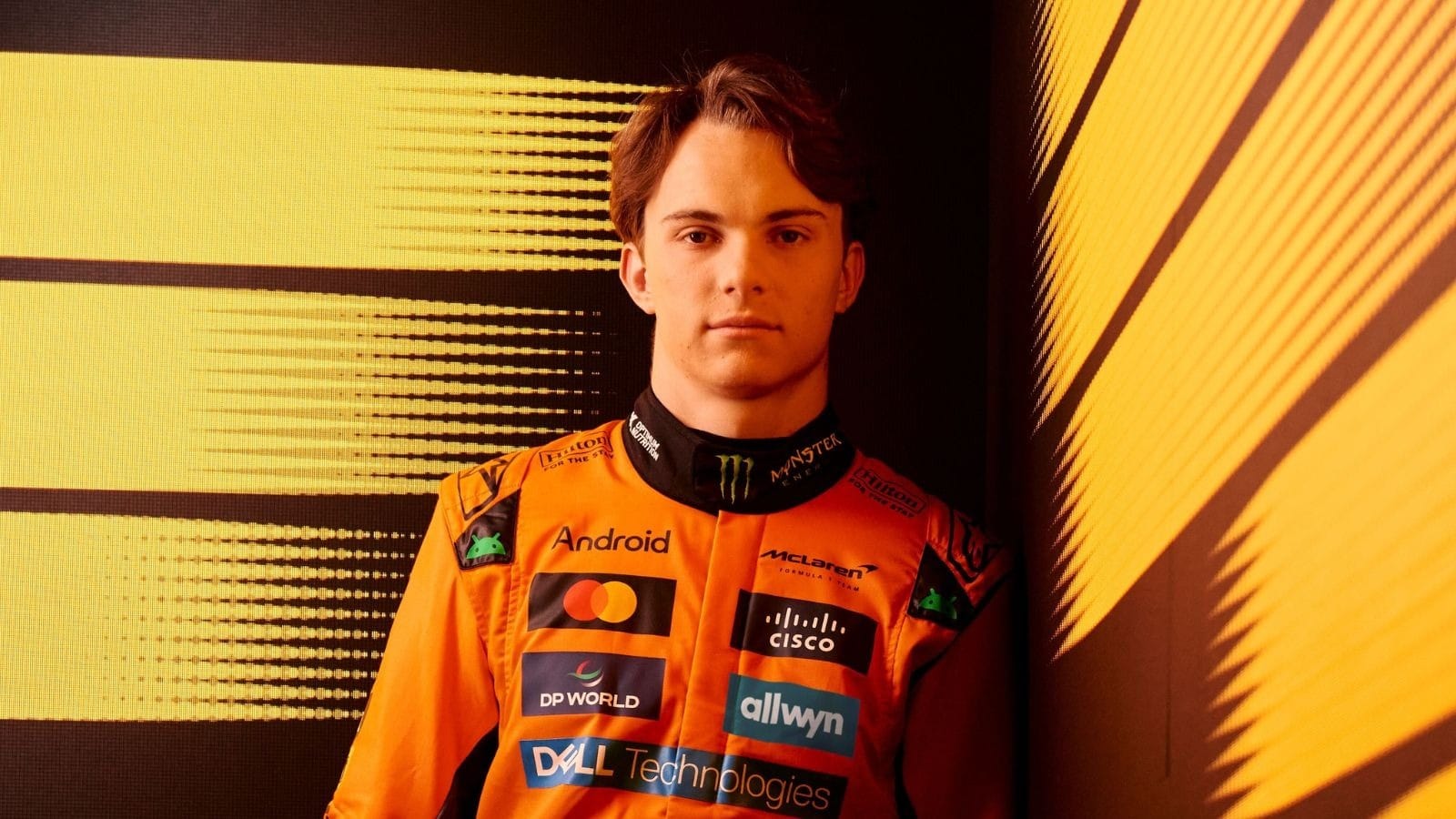 Oscar Piastri renova com a McLaren antes do GP da Austrália; veja detalhes