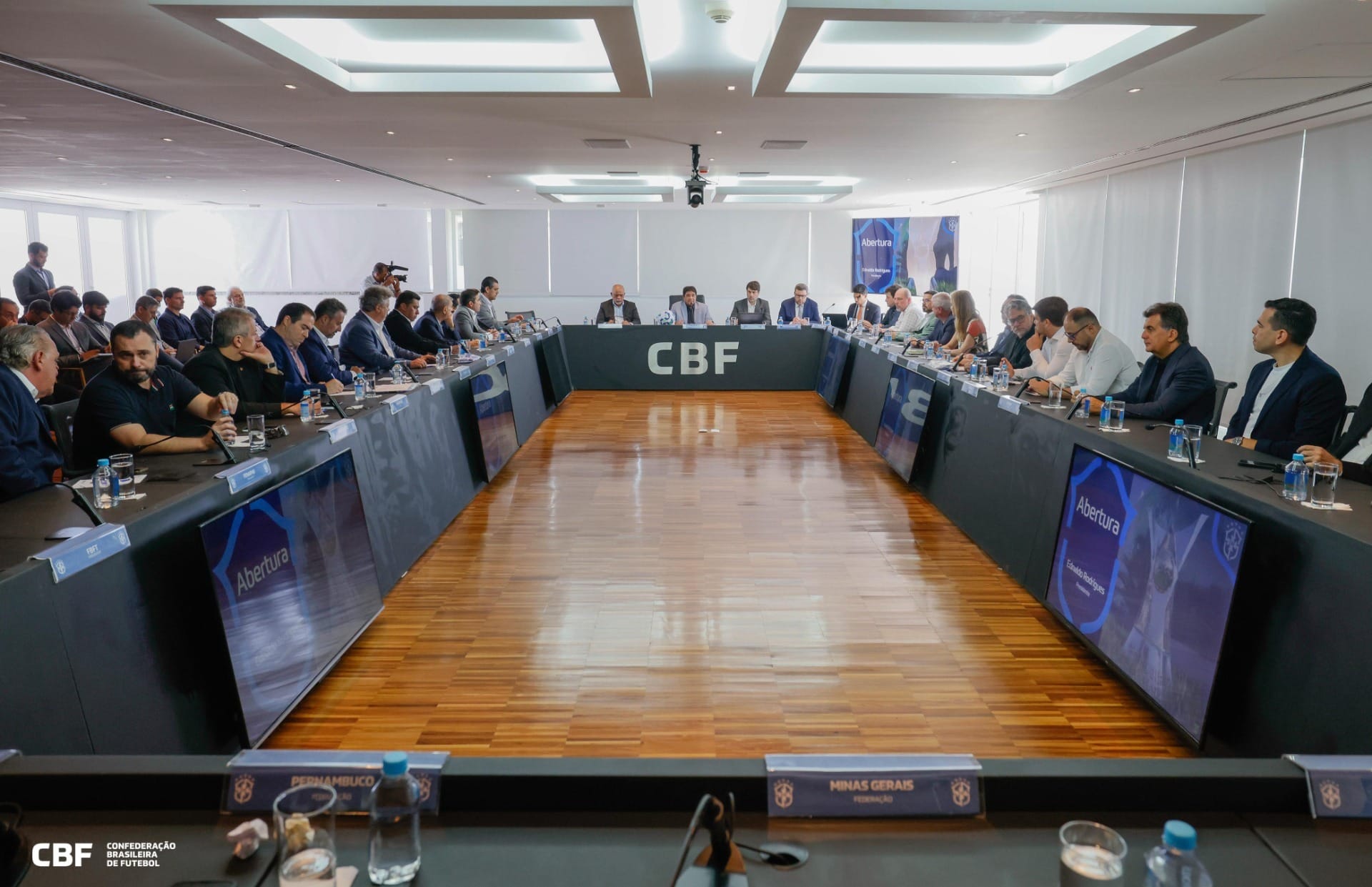 CBF faz reunião e confirma decisões sobre o Brasileirão
