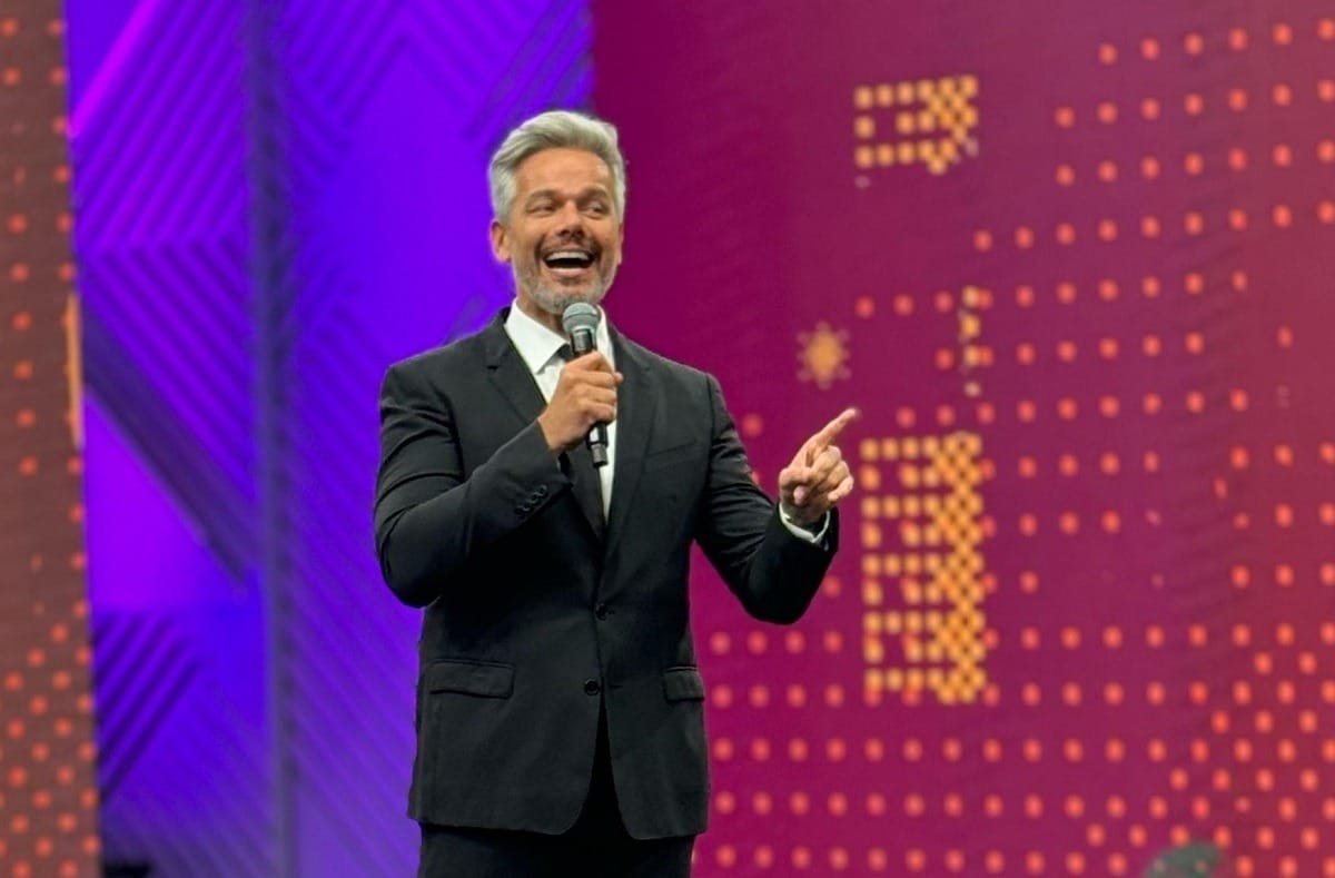 "Estou com aquele friozinho na barriga", diz Otaviano Costa sobre estreia no Melhor da Noite