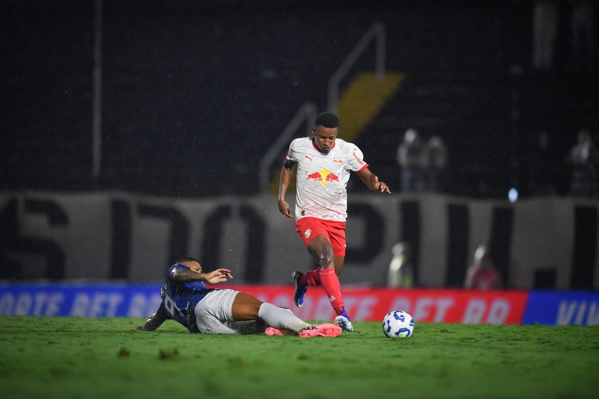 Copa do Brasil: Bragantino vence nos pênaltis; Criciúma e Novorizontino avançam