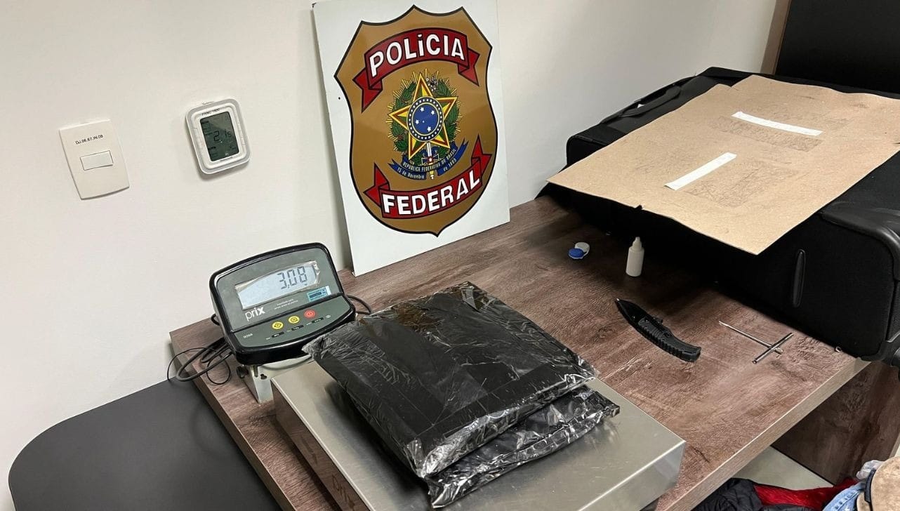 Mulher é presa em Viracopos tentando embarcar em voo para a França com cocaína na bagagem