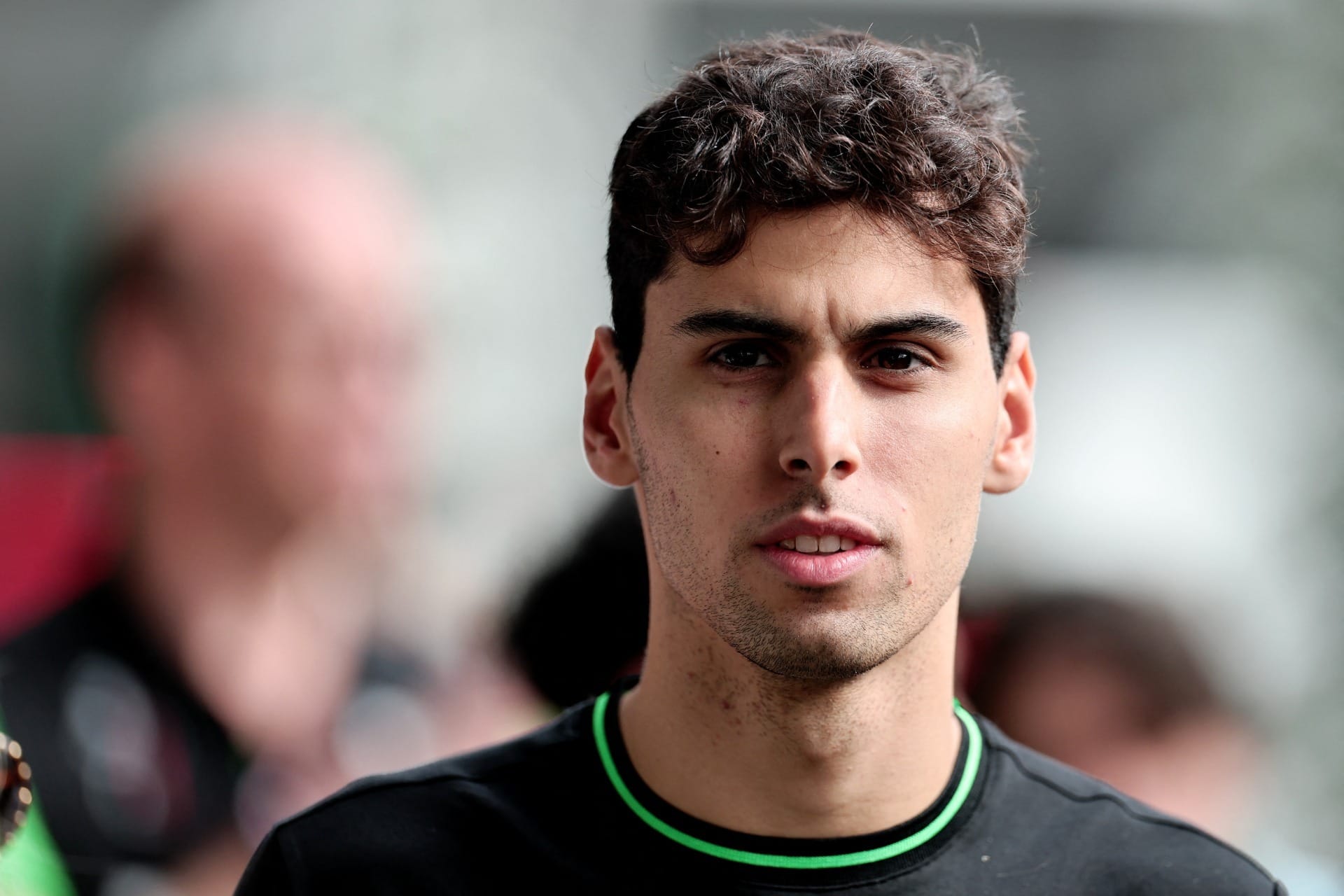 Gabriel Bortoleto chega para o segundo dia de treinos