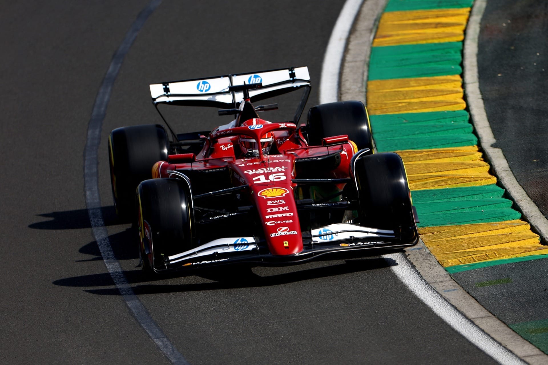Leclerc foi o mais rápido do 2º treino livre