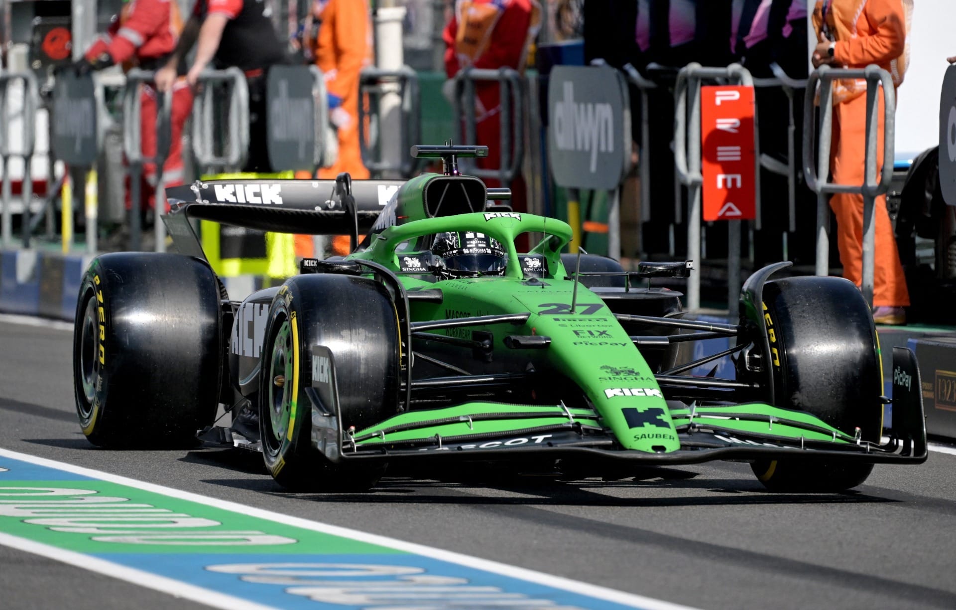 Nico Hulkenberg se prepara para o 2º treino livre