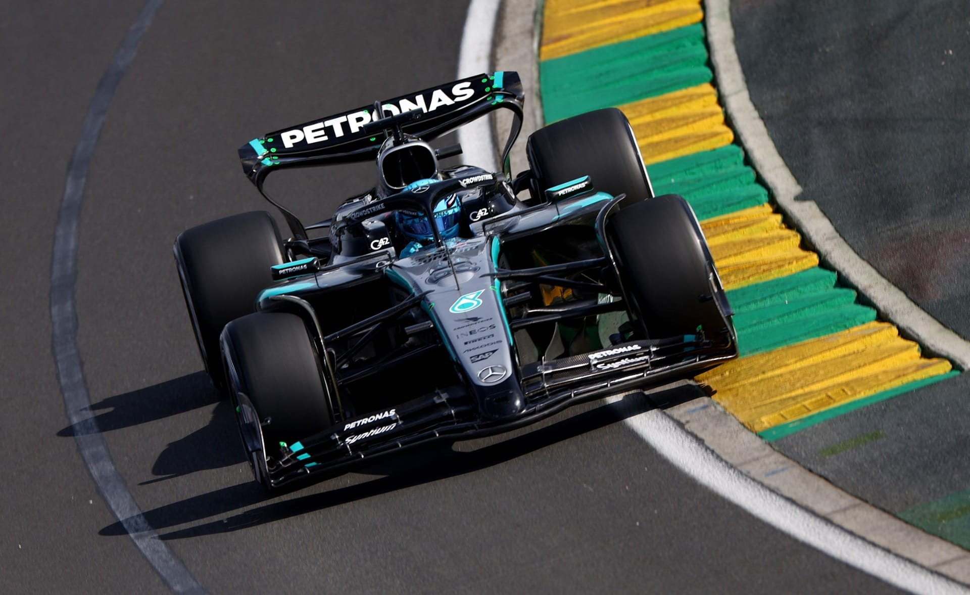 Russell dispara no 2º treino livre do GP
