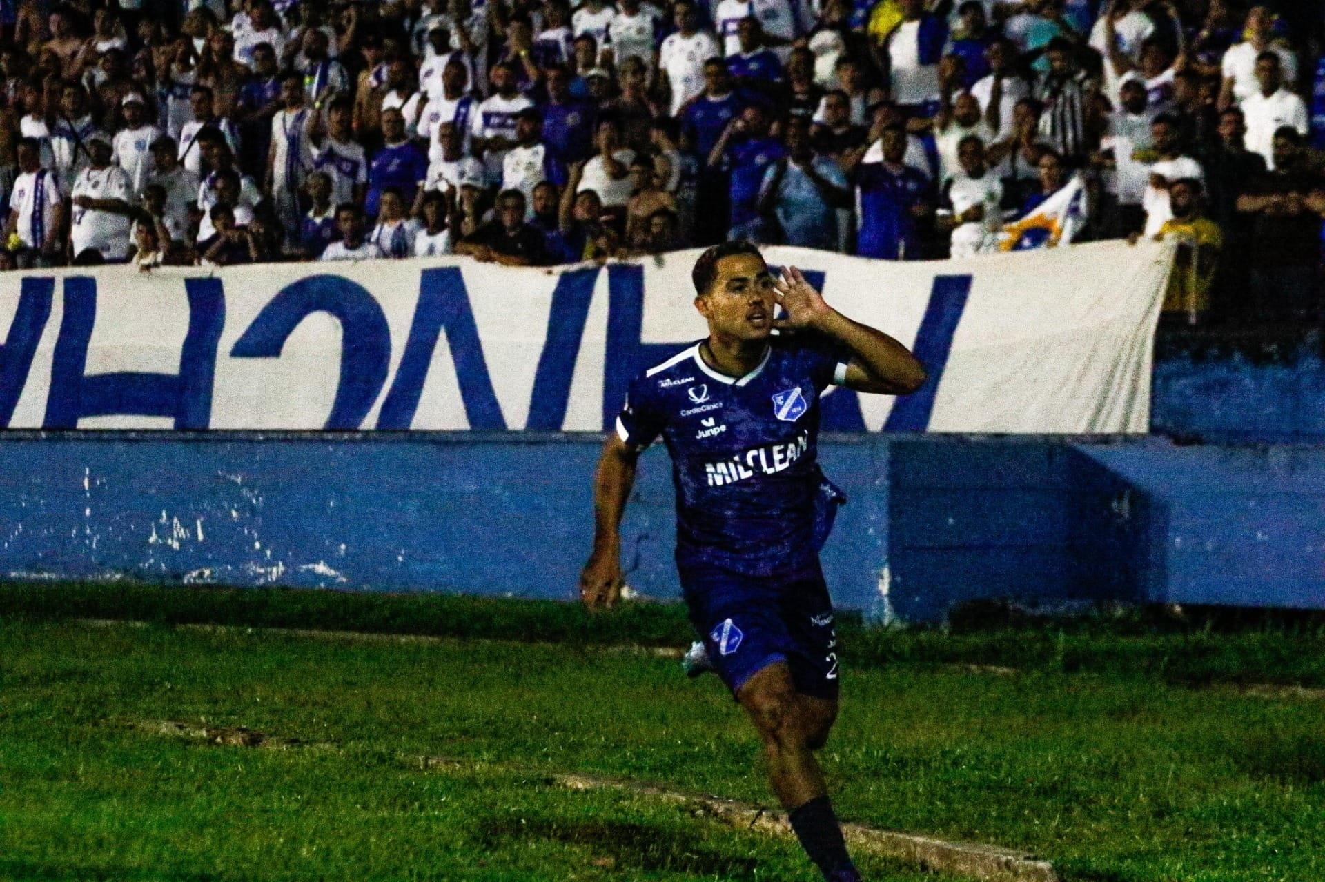 Taubaté vence clássico contra São José e avança para semifinal do Campeonato Paulista Série A2