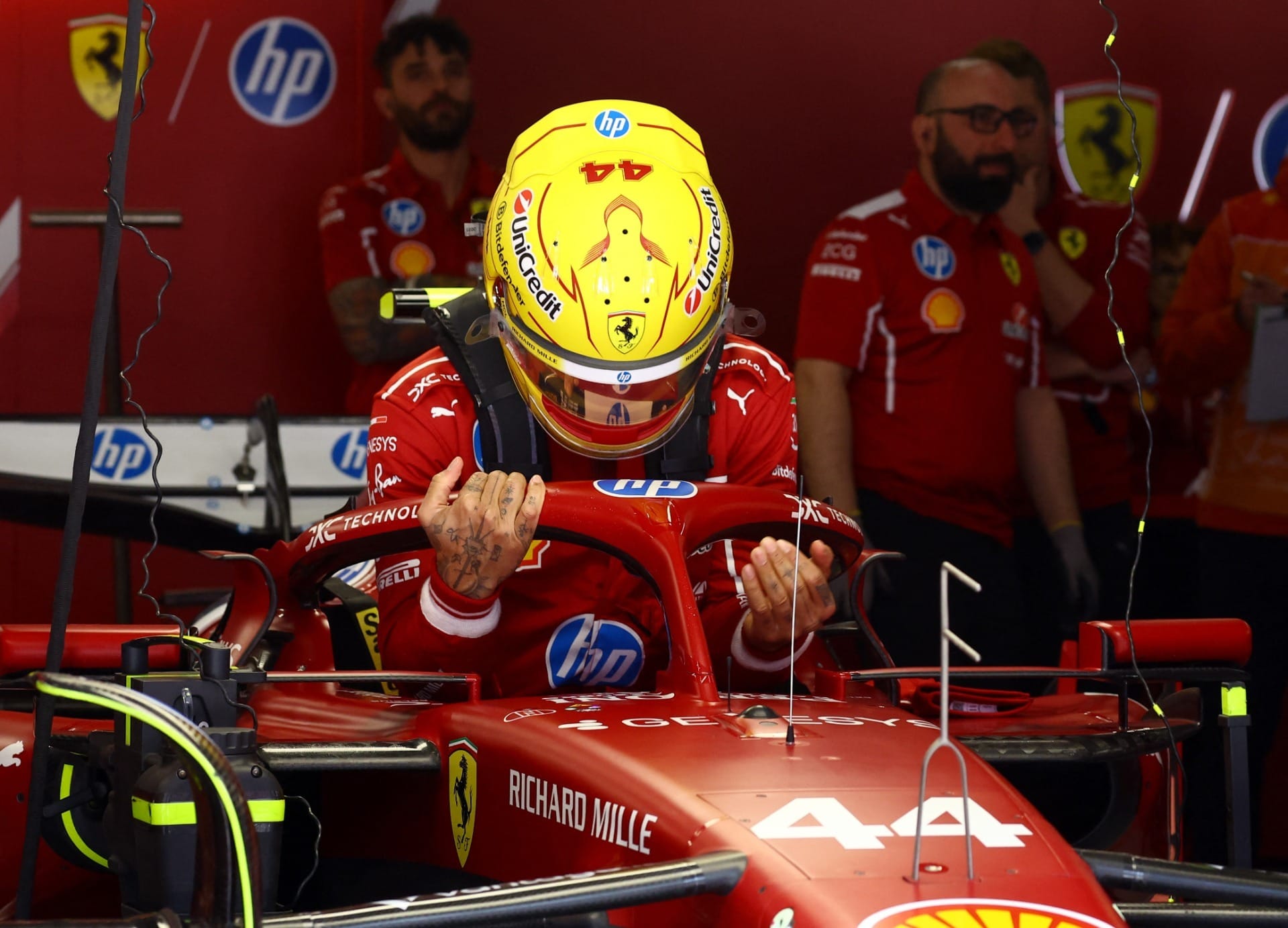 Leclerc, Hamilton e Gasly são desclassificados do GP da China por infringirem normas dos carros