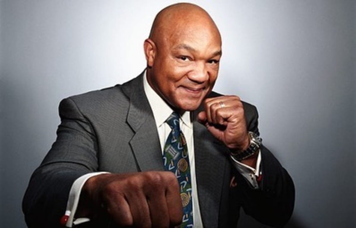 Morre aos 76 anos George Foreman, lenda do boxe mundial