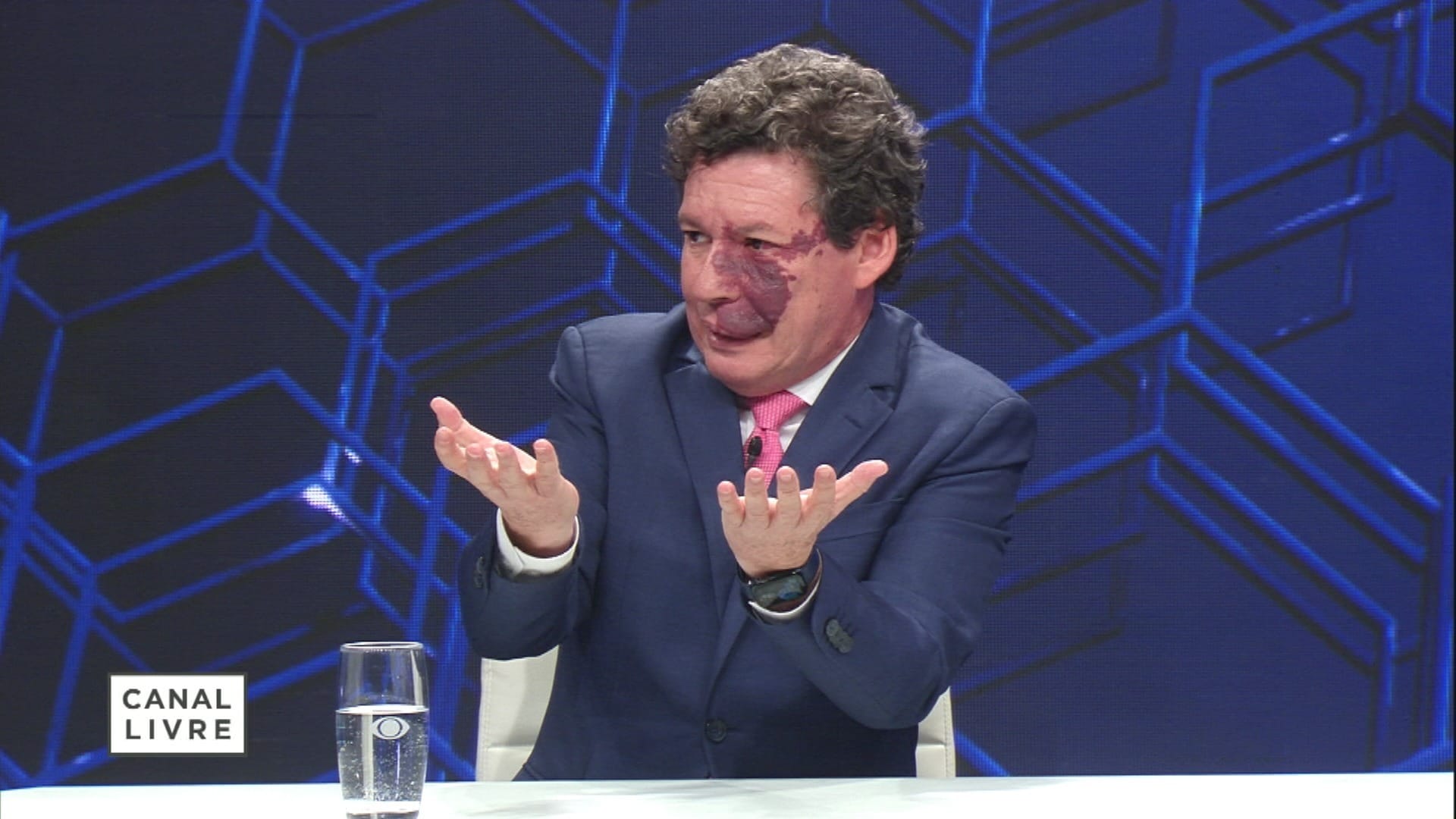 Se PT e governo não saírem da bolha, terão dificuldade no 2º turno, diz Lopes
