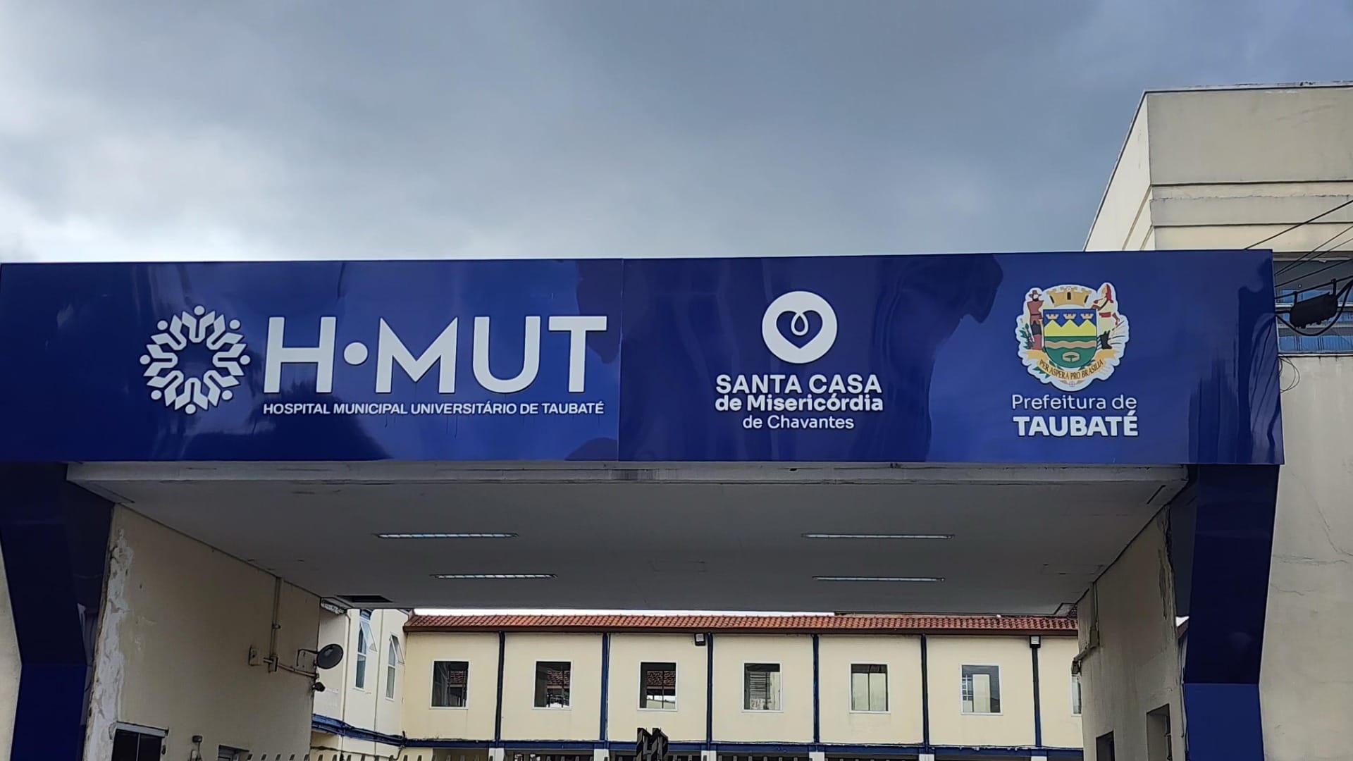 Hospital Municipal de Taubaté conclui transição de gestão nesta sexta (31) - QTU Questões do Universo