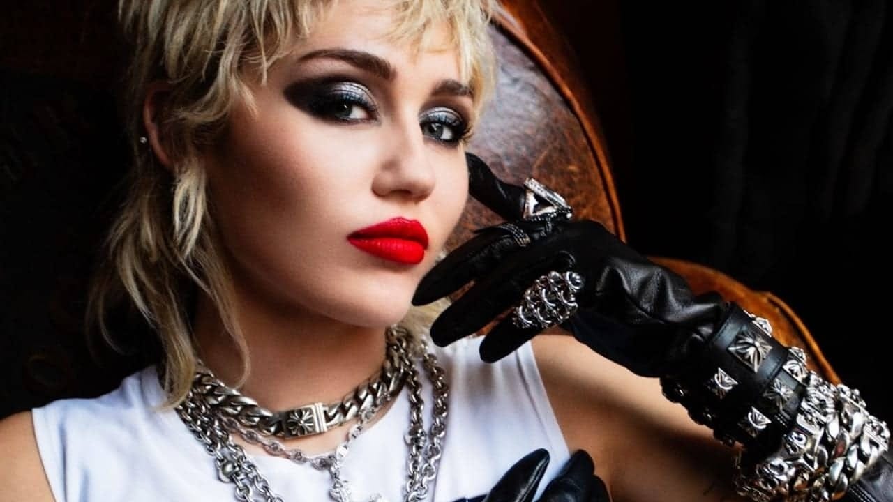 Miley Cyrus anuncia novo álbum “Something Beautiful”