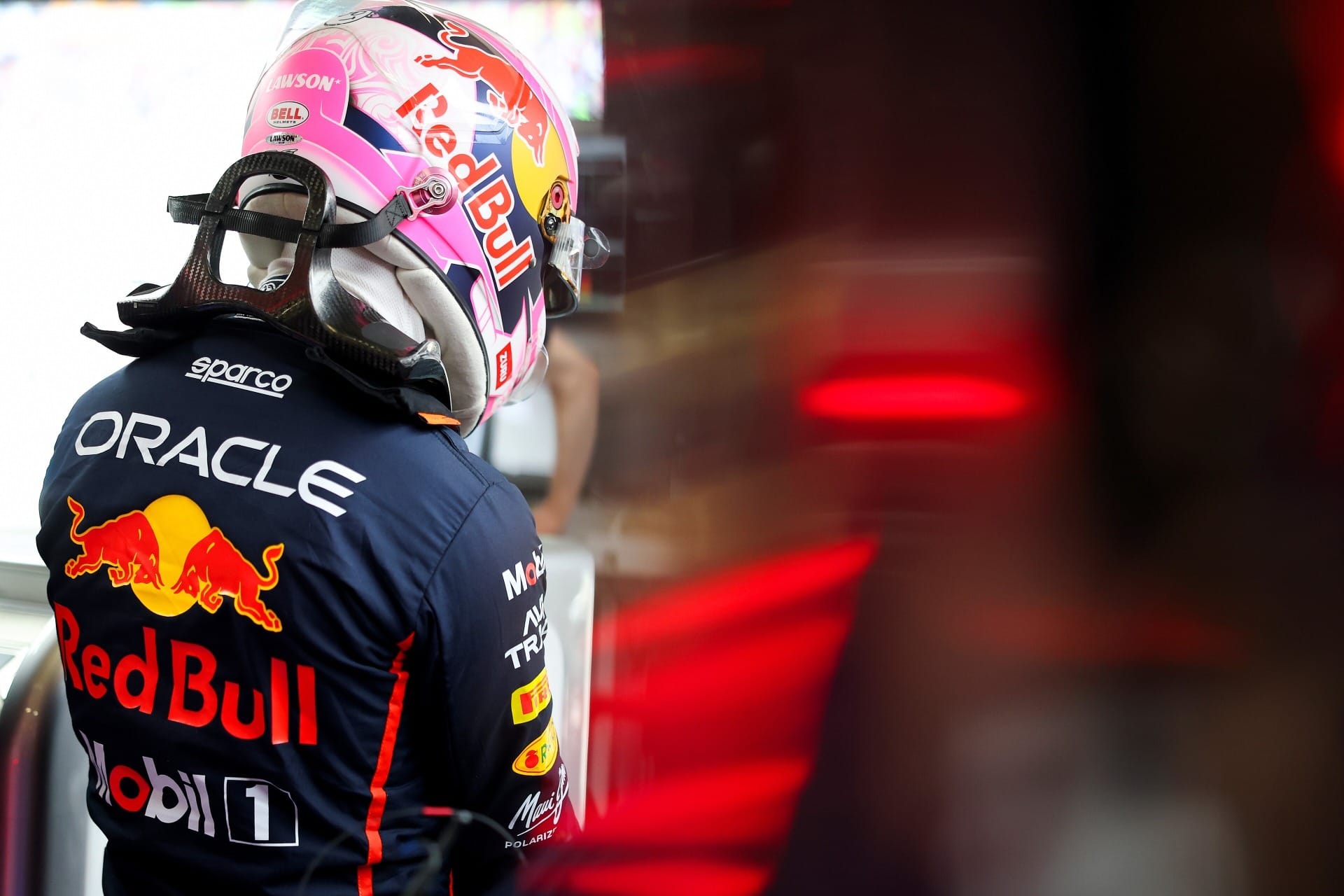 Red Bull tem um problema com Liam Lawson, mas substituí-lo pode não ser a solução