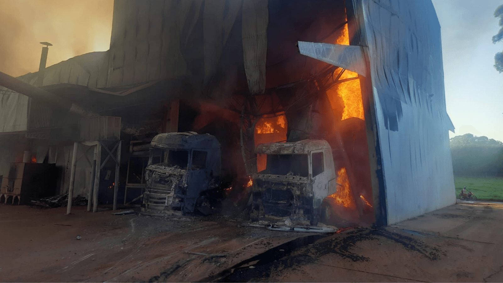Incêndio atinge fábrica de amendoim na região de Tupã