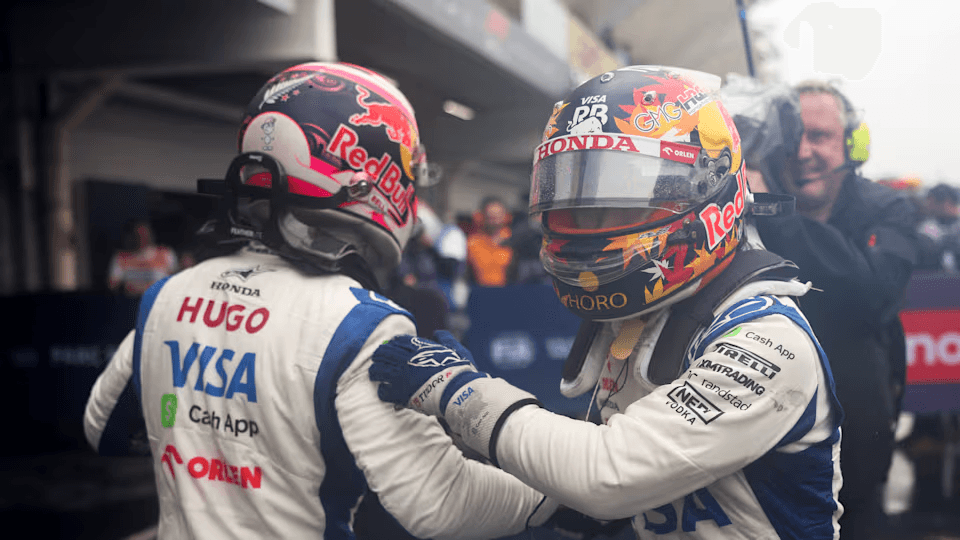 Red Bull estuda substituir Liam Lawson por Yuki Tsunoda já no GP do Japão