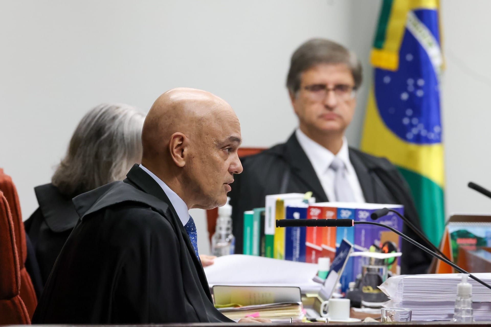STF decide manter delação de Mauro Cid em julgamento que pode tornar Bolsonaro réu