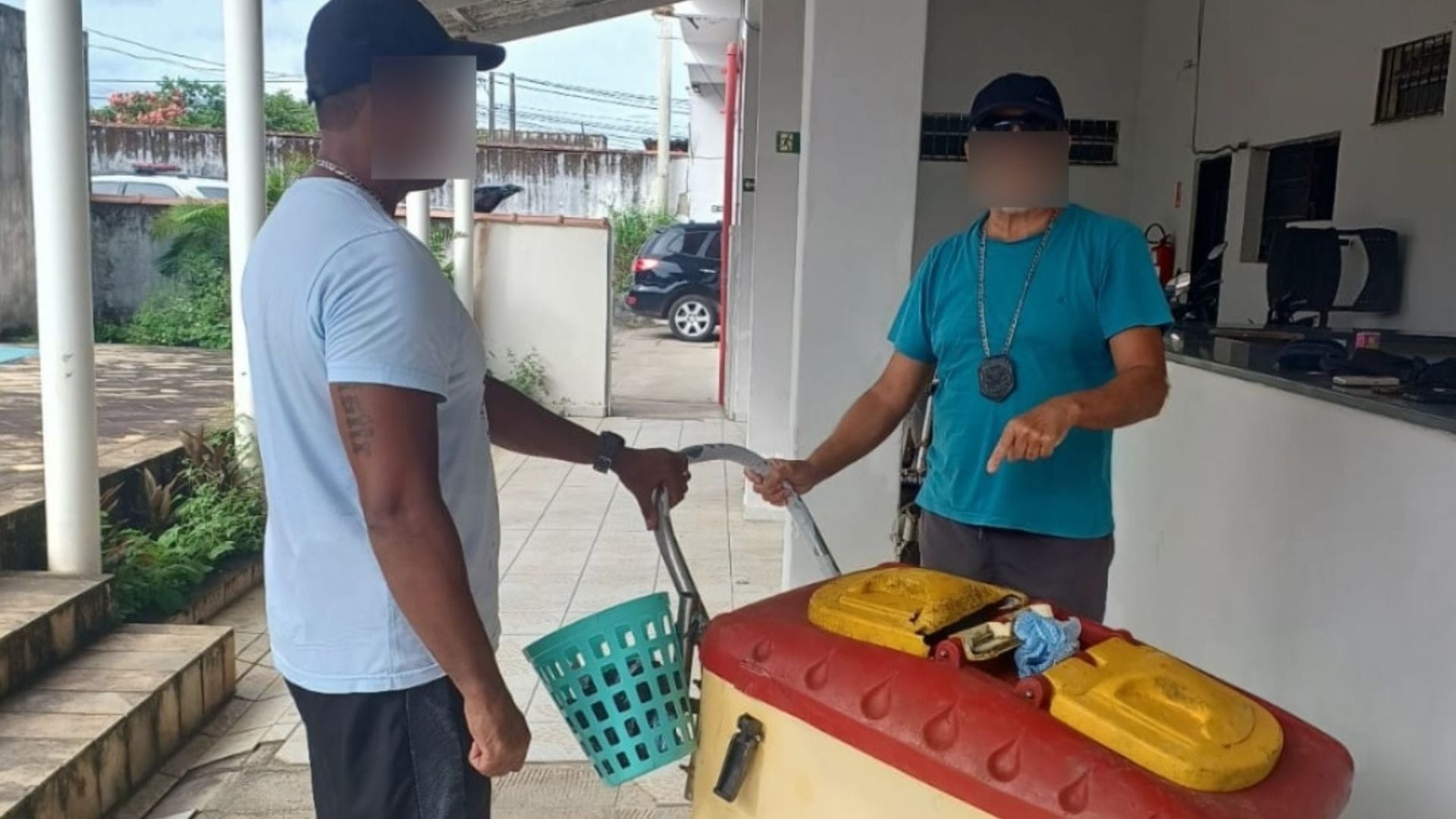 Polícia desmantela esquema de venda de drogas em carrinho de sorvete no litoral de SP