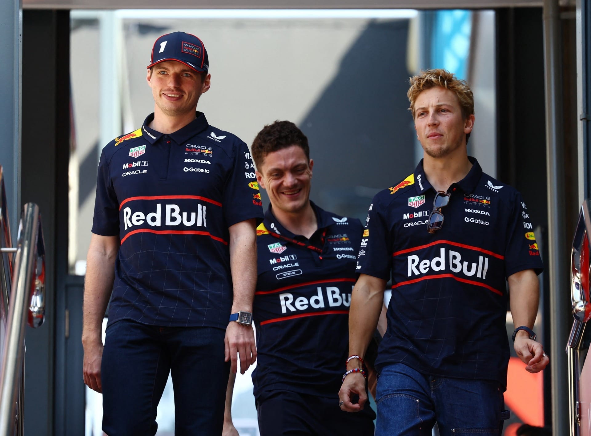 Verstappen é contra a troca de Lawson por Tsunoda na Red Bull