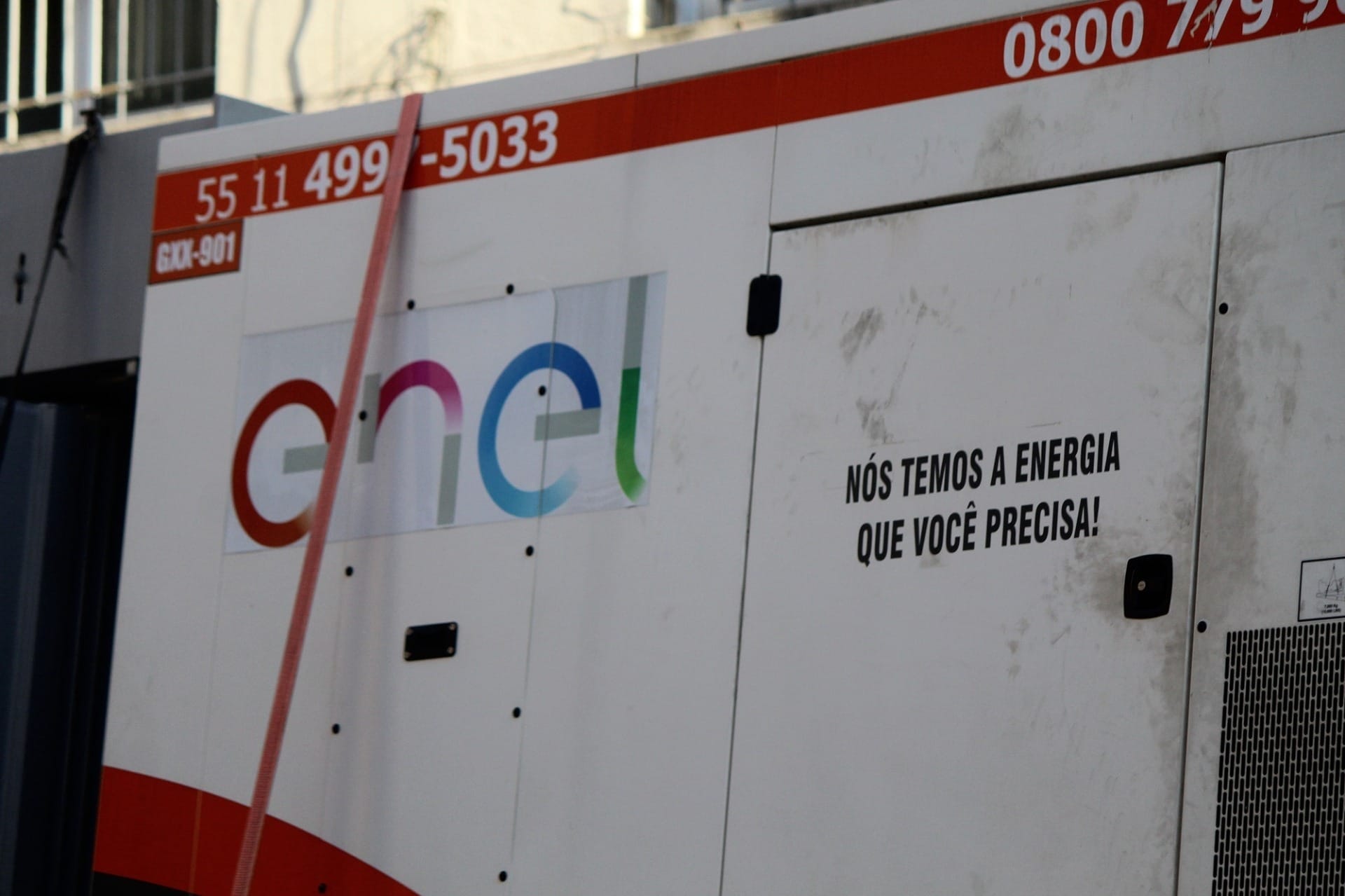 Nova tarifa social de energia vale a partir de hoje; veja quem deixa de pagar conta de luz
