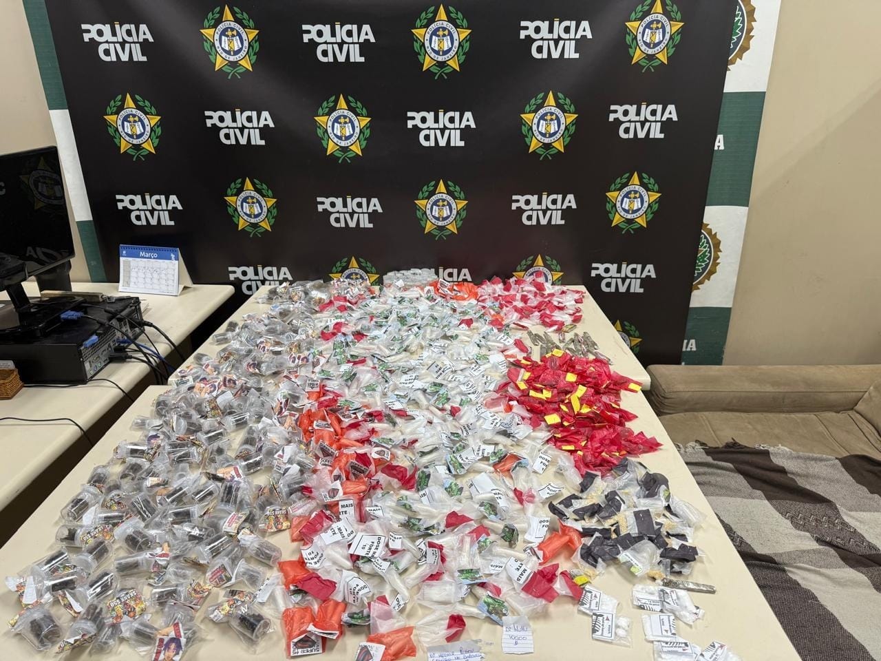 'Bunker' do Comando Vermelho é fechado em operação da Polícia na Lapa