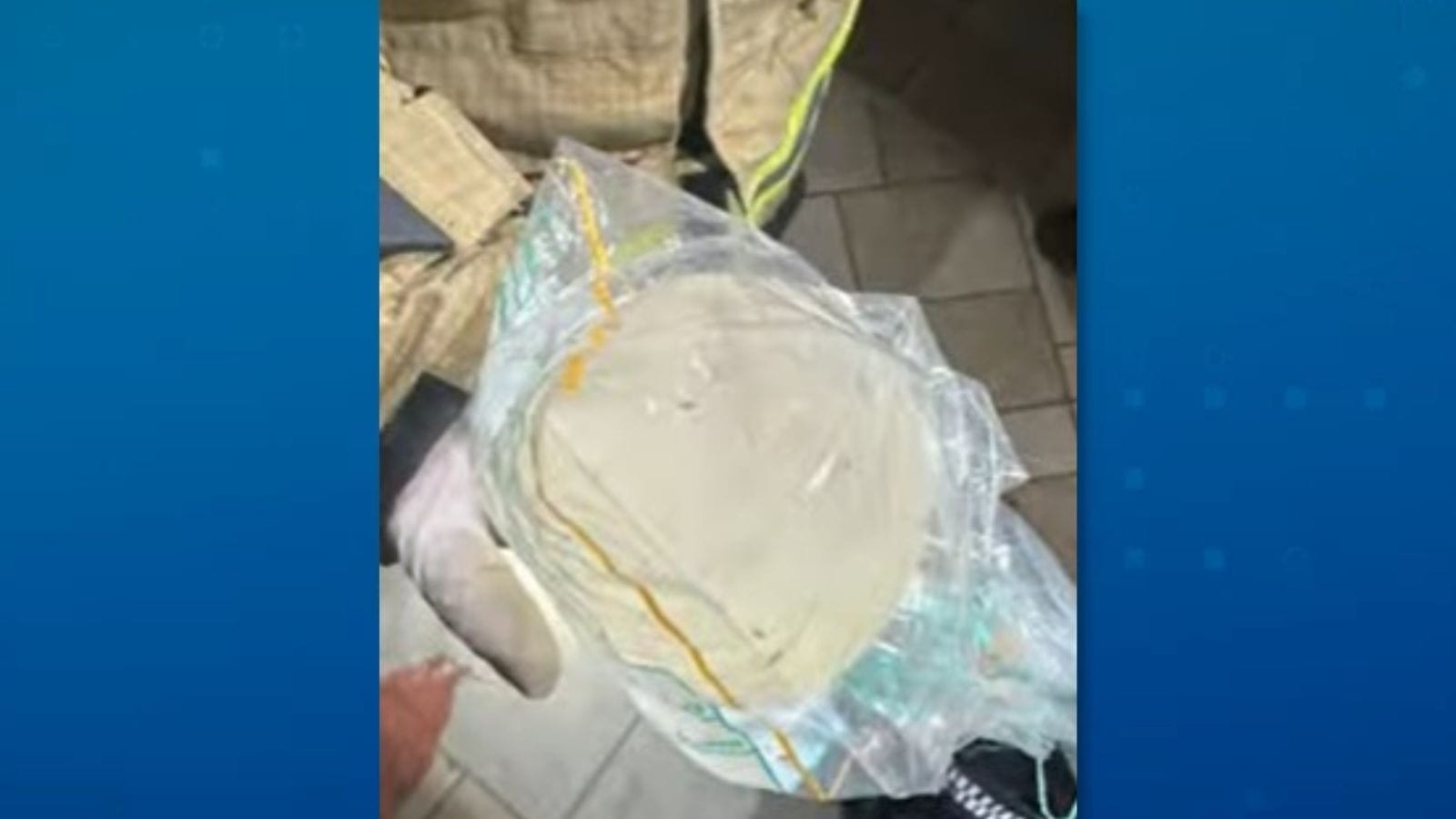Homem arranca prótese de silicone do seio da companheira com faca de cozinha no DF