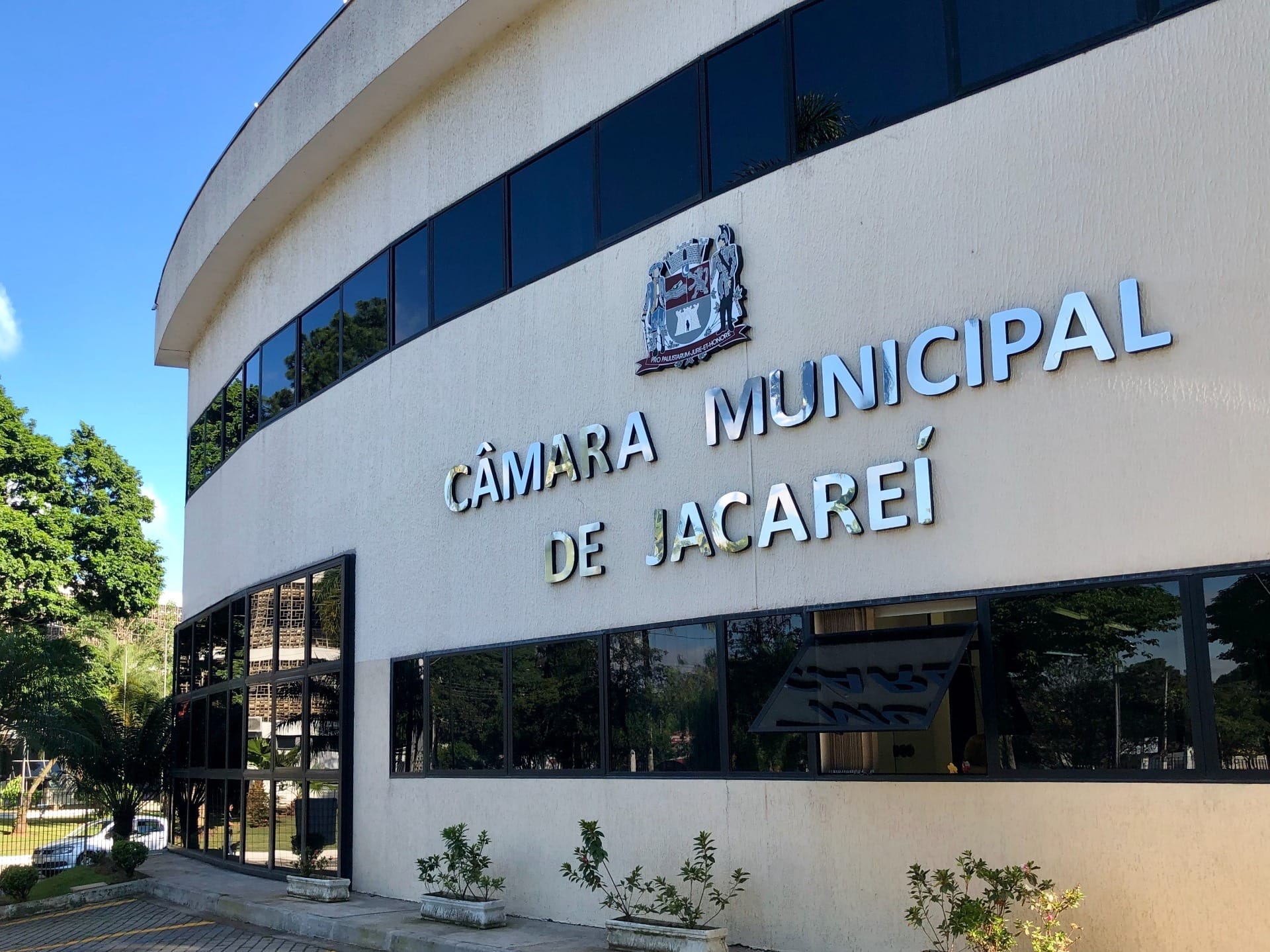 Confira o que abre e o que fecha em Jacareí no feriado de Páscoa