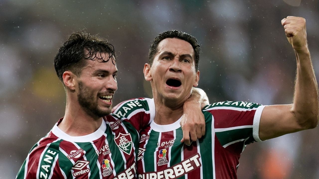 Ganso volta a jogar pelo Fluminense após quase quatro meses afastado por doença cardíaca