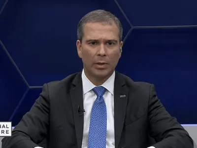 Ex-presidente do BRB desenvolvia IA para analisar próprias mensagens