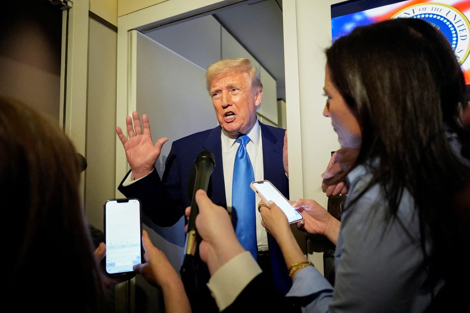 Barão: Trump parece alheio à crise mundial, e crente que seu plano tarifário dará certo